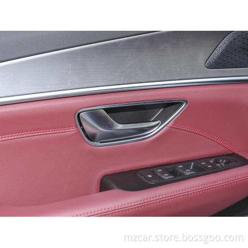 China Designed Chery Jetour X70 PLUS 2023 model 2.0T DCT Strong MAX 5 seater SUV left rudder car fuel car